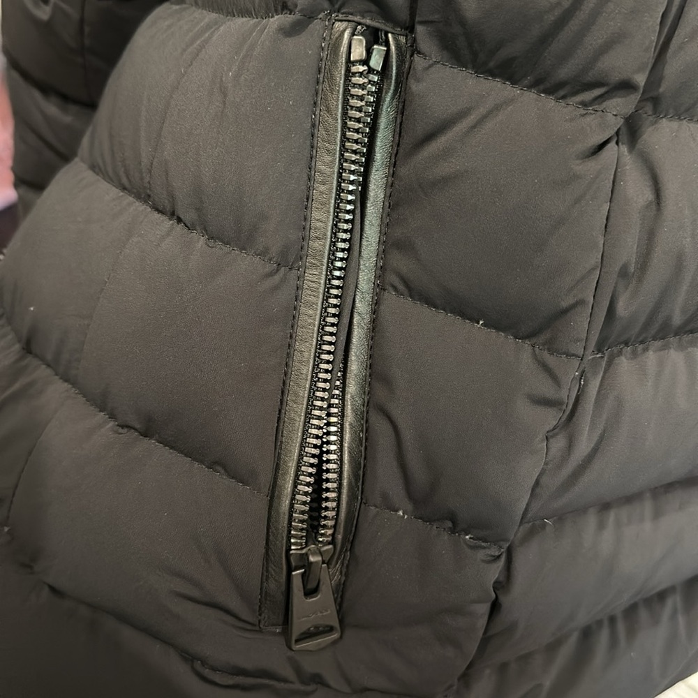 Mackage light weight black puffer Kaila with leather trim XXS - Picture 6 of 6